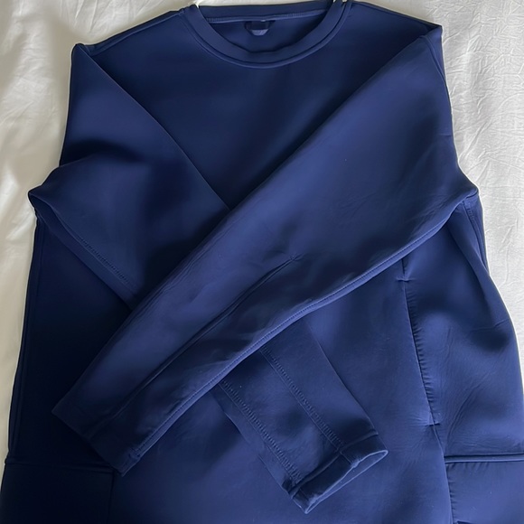 Lululemon Embrace The Space Crew Hero Blue Sweater - Picture 4 of 8